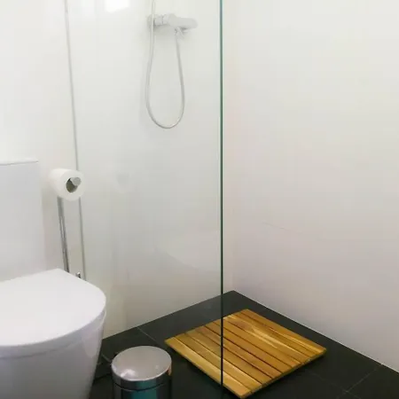 Beautiful & Unique Alfama Flat דירה ליסבון