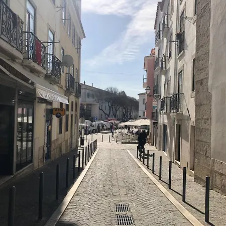 דירה Beautiful & Unique Alfama Flat