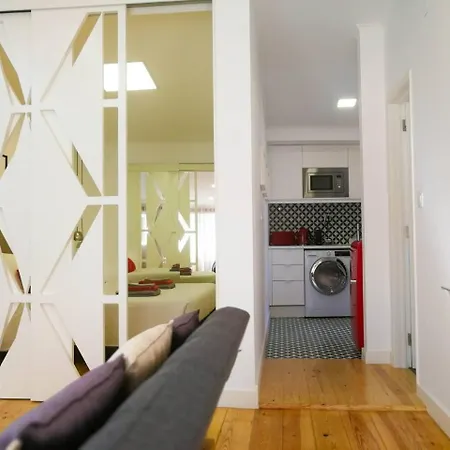 Beautiful & Unique Alfama Flat דירה ליסבון