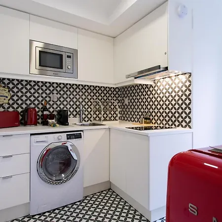 Beautiful & Unique Alfama Flat