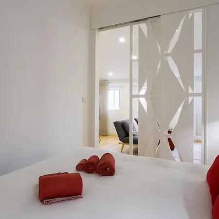 Beautiful & Unique Alfama Flat Apartment Lisbon